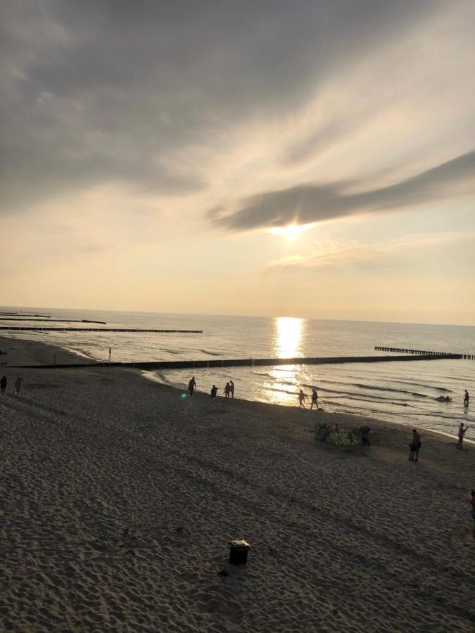 Domki Pod Wydmami 40M Od Plazy Dźwirzyno Extérieur photo